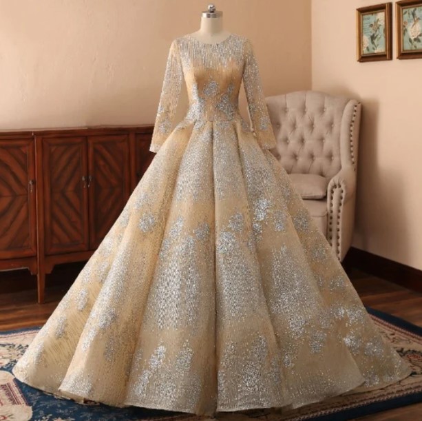 long sleeve wedding dress
