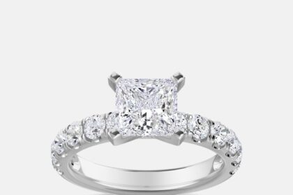 Princess cut diamond engagement rings